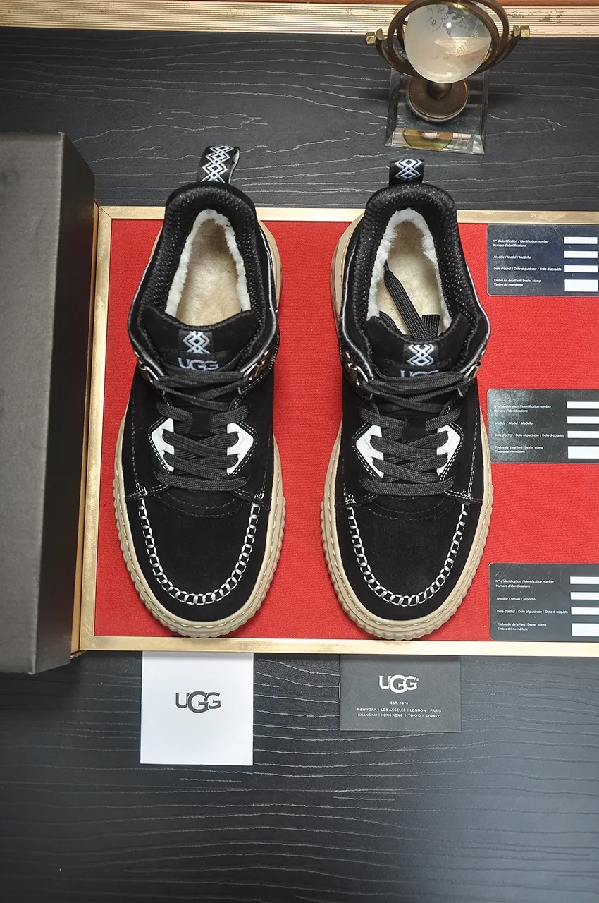 Men's shoes 💰640💶 [UGG] (full wool lining) top-end high-quality fur-in-one warm snow boots from Australia's warm luxury brand men's shoes, UGG-5877 official website synchronized, made of imported cowhide, carefully sewn...Imported rubber foam outsole (comfortable, soft, wear-resistant) The quality is really great...Exquisite workmanship, you can't put it down at first sight, available in sizes 39-44